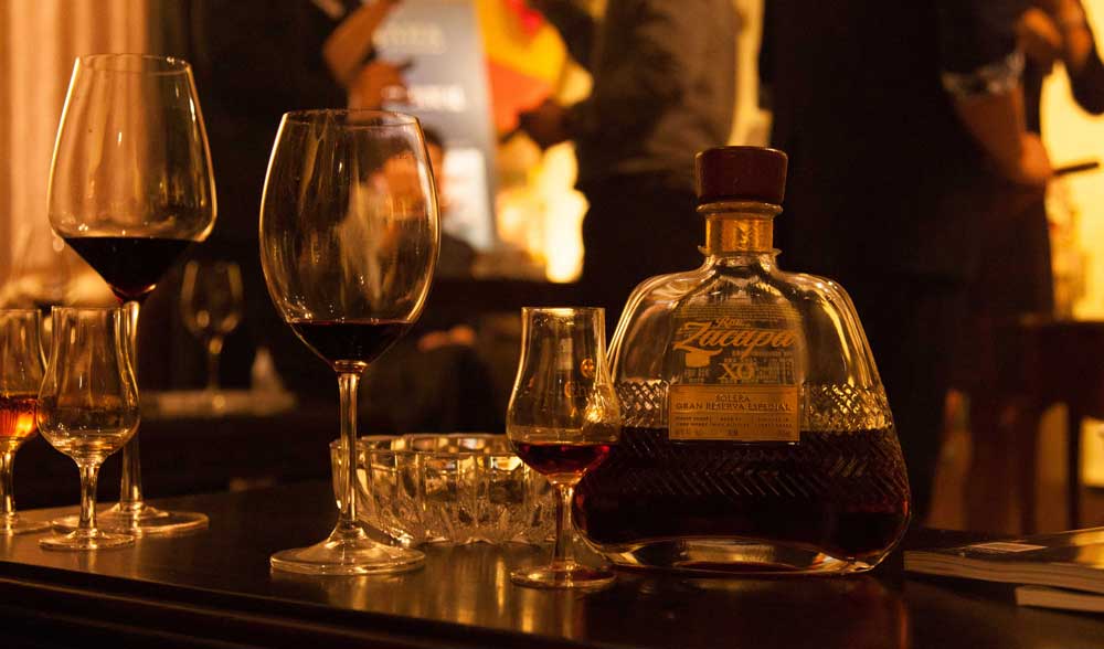 紅酒品牌包裝設(shè)計(jì)需要注意的問(wèn)題