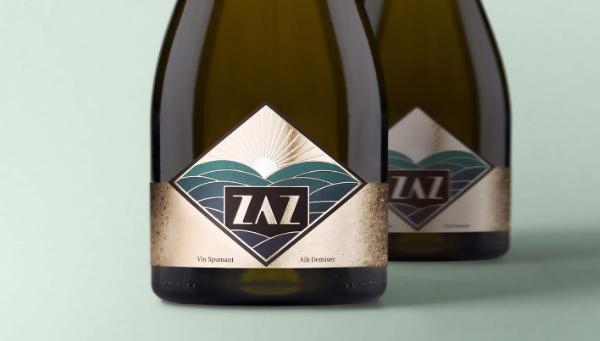 讓你的年輕光彩閃耀｜時尚葡萄酒包裝設計