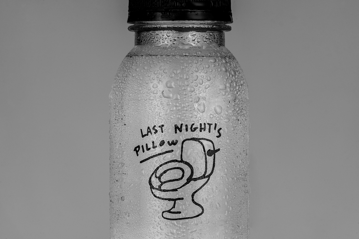 還在為喝酒頭暈而煩惱嗎？全新醒酒飲料產品及其品牌包裝設計。